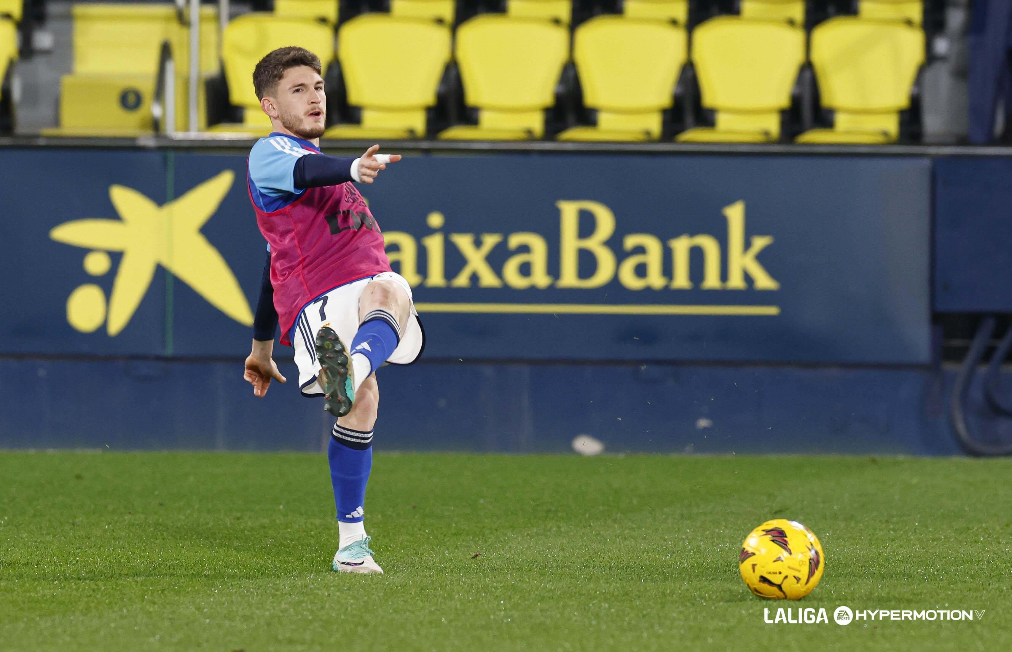 Viti Rozada, con el Real Oviedo.