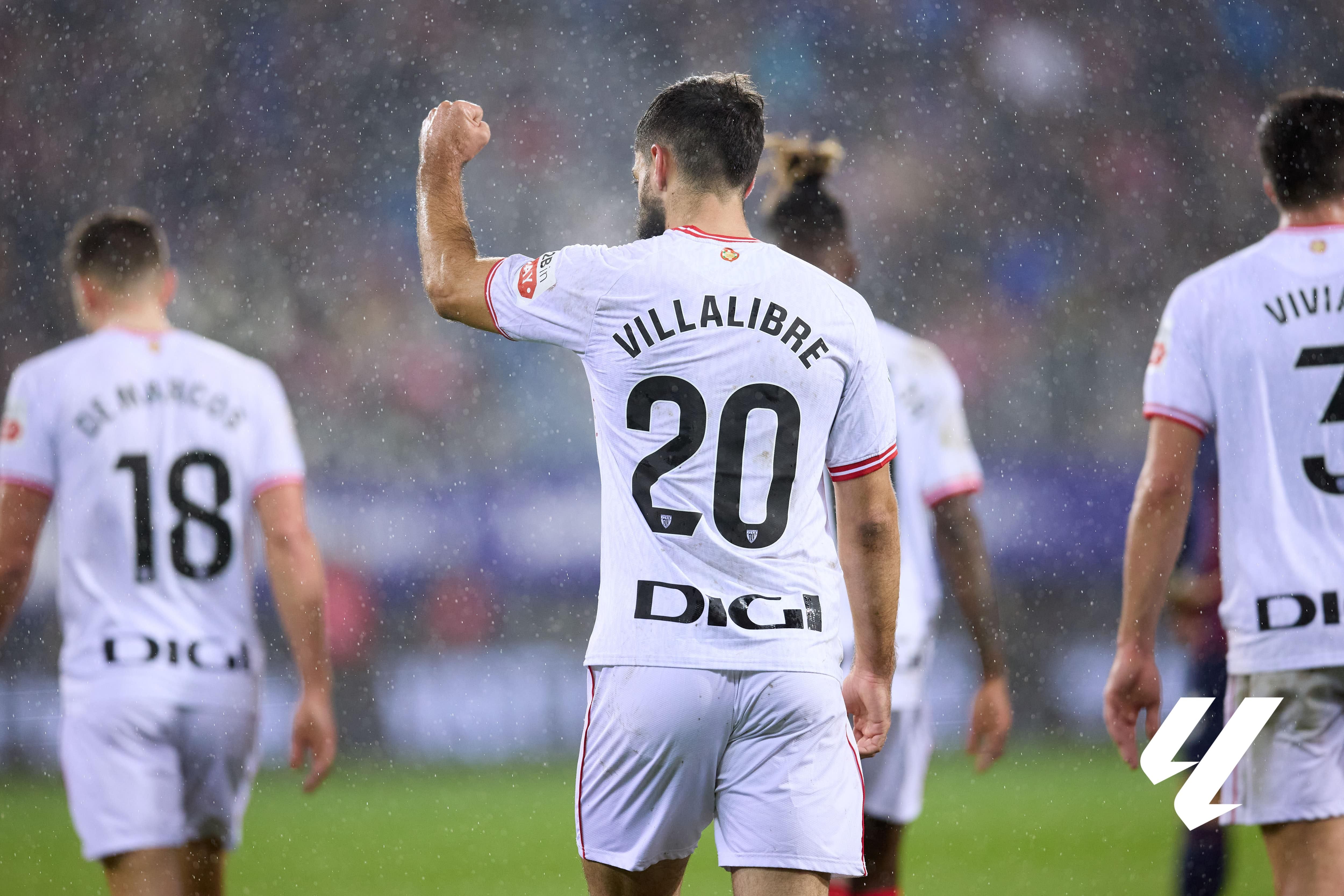 Gol de Asier Villalibre en Copa ante el Eibar en Ipurua.