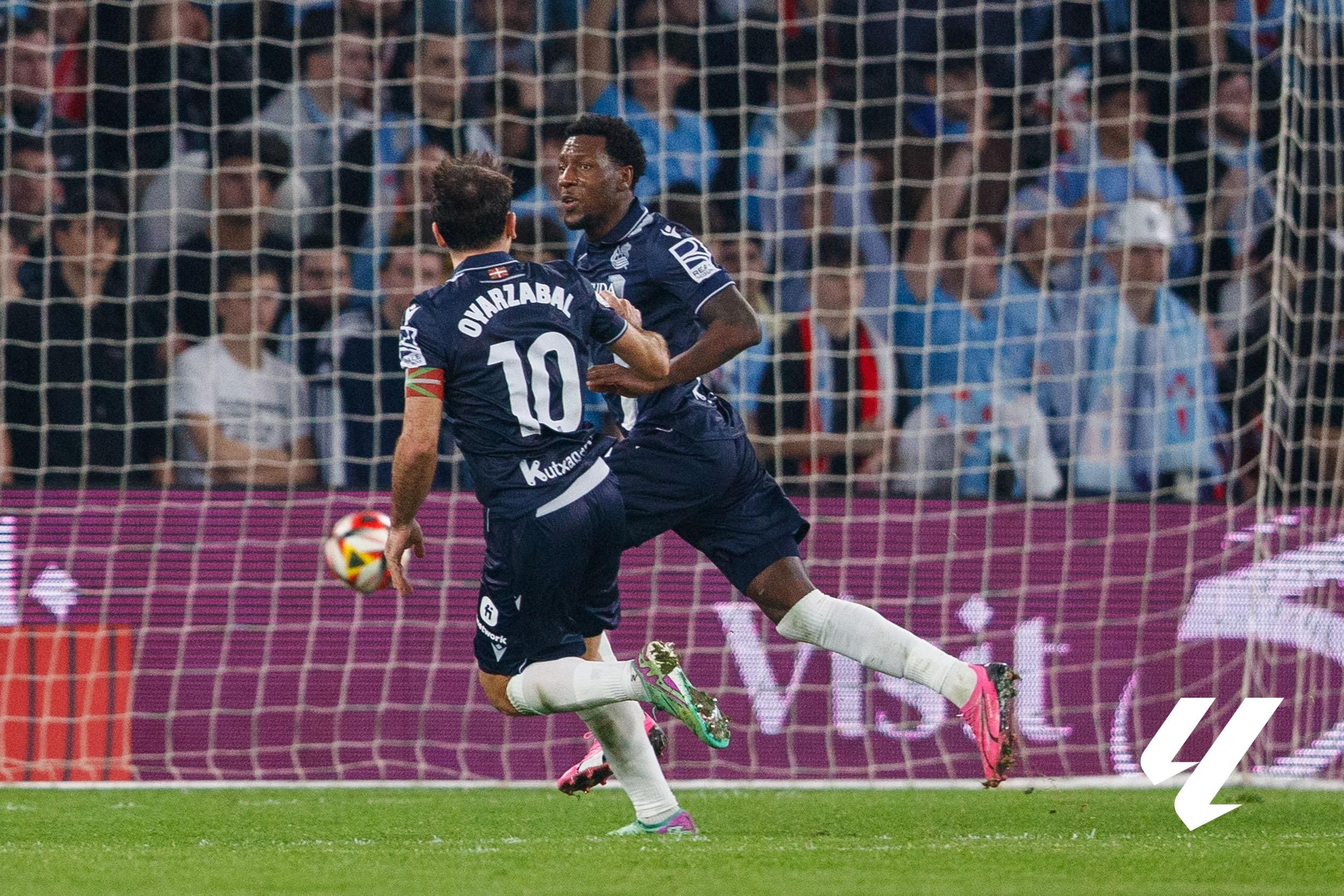  Celebración del gol de Sheraldo Becker en el Celta - Real Sociedad.