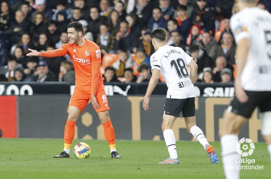  Mikel Merino pide apoyos en el Valencia - Real Sociedad.