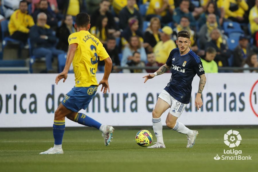  Viti Rozada, en el UD Las Palmas - Real Oviedo.