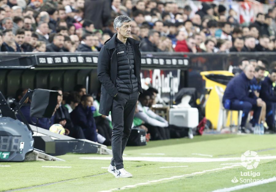  Imanol Alguacil, durante el Valencia - Real Sociedad.