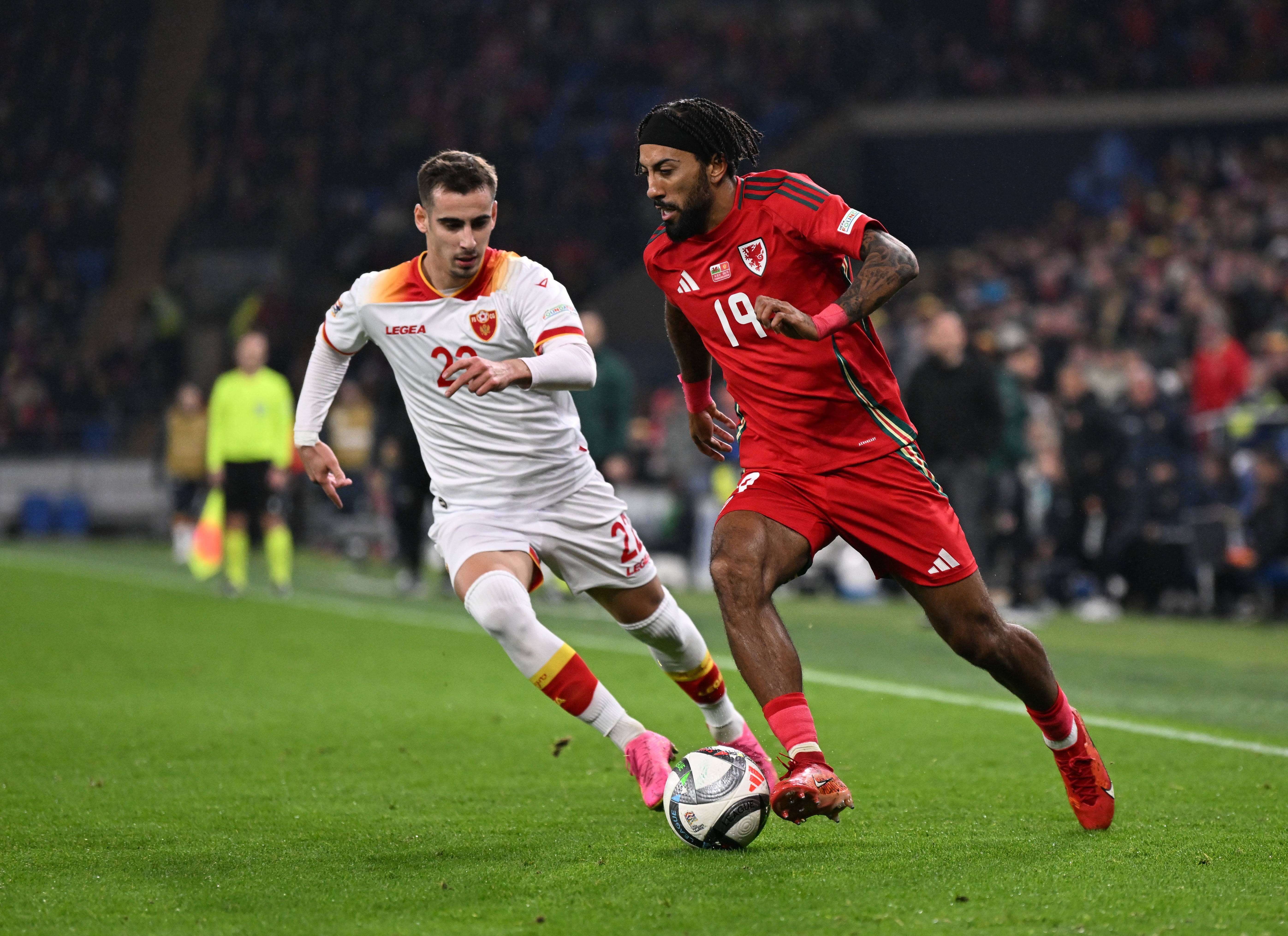  Andrija Radulovic, durante un partido con Montenegro.