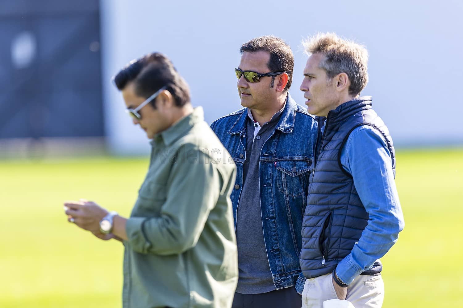 Anil Murthy y Corona