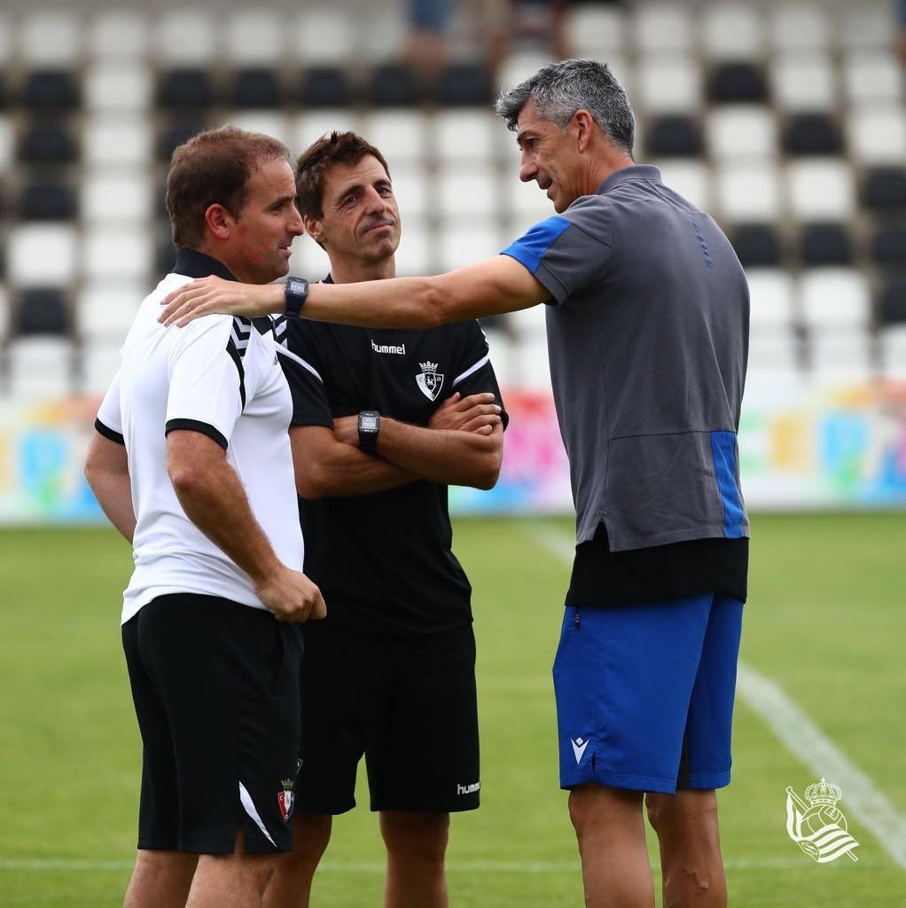  Imanol saluda a Jagoba Arrasate y Bittor Alkiza.
