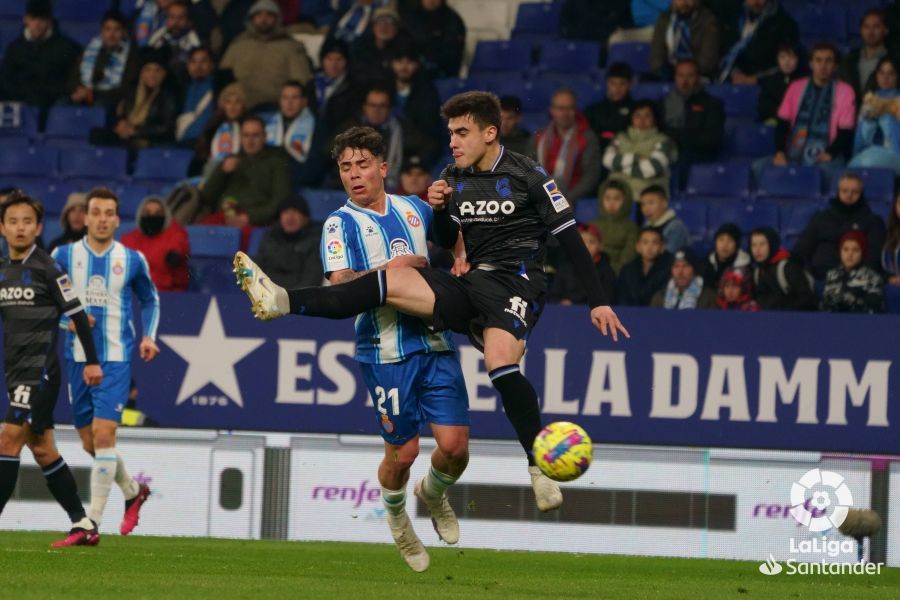  Ander Barrenetxea volvió a jugar de lateral derecho en el Espanyol-Real Sociedad.