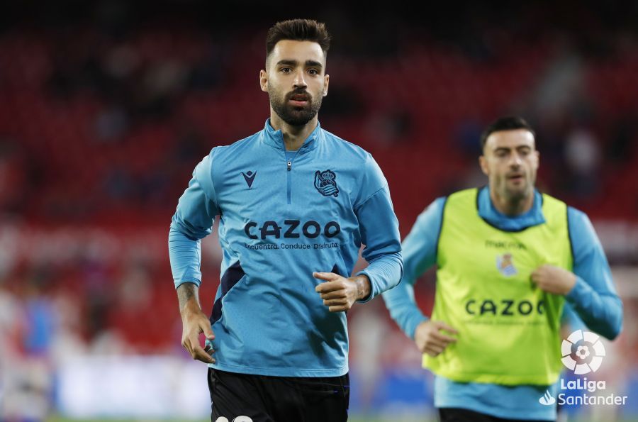  Brais Méndez, en la previa del partido Sevilla-Real Sociedad.
