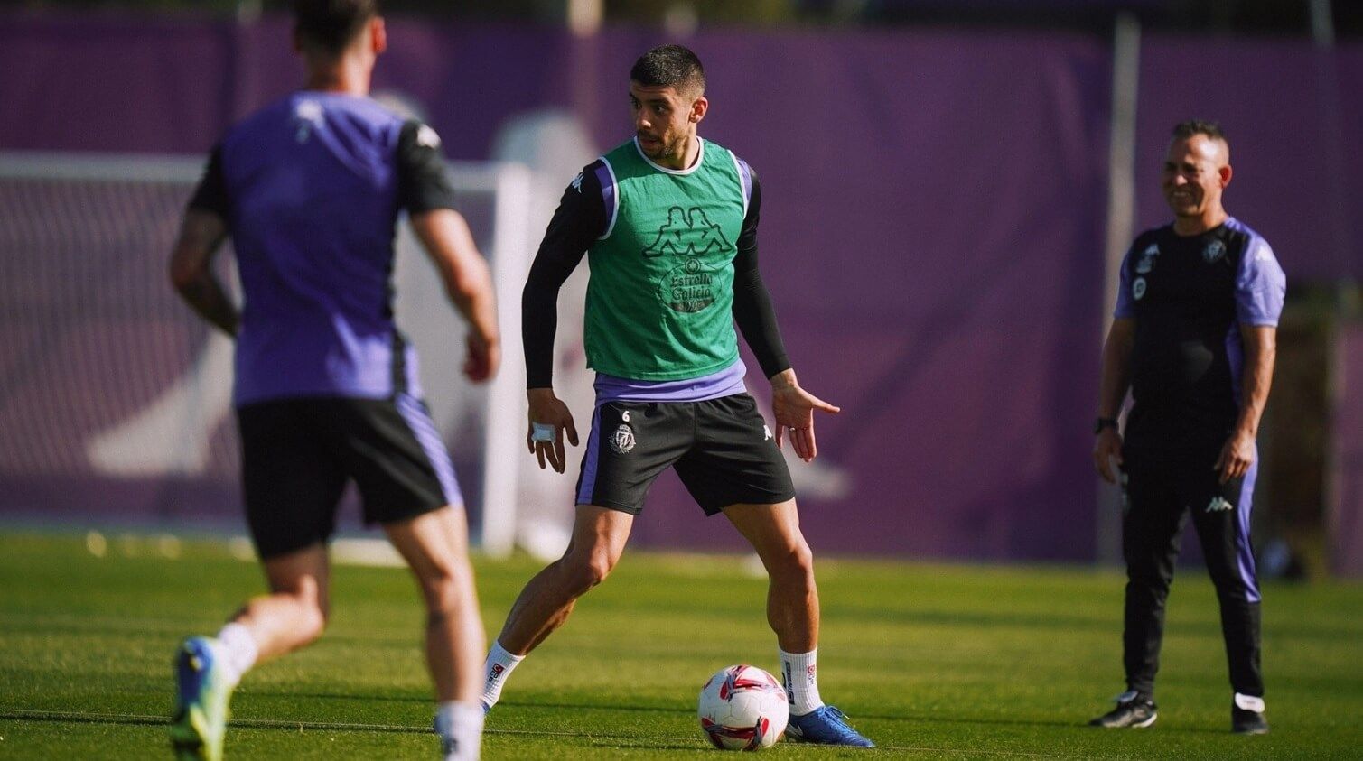 Cenk vuelve a los entrenamientos.