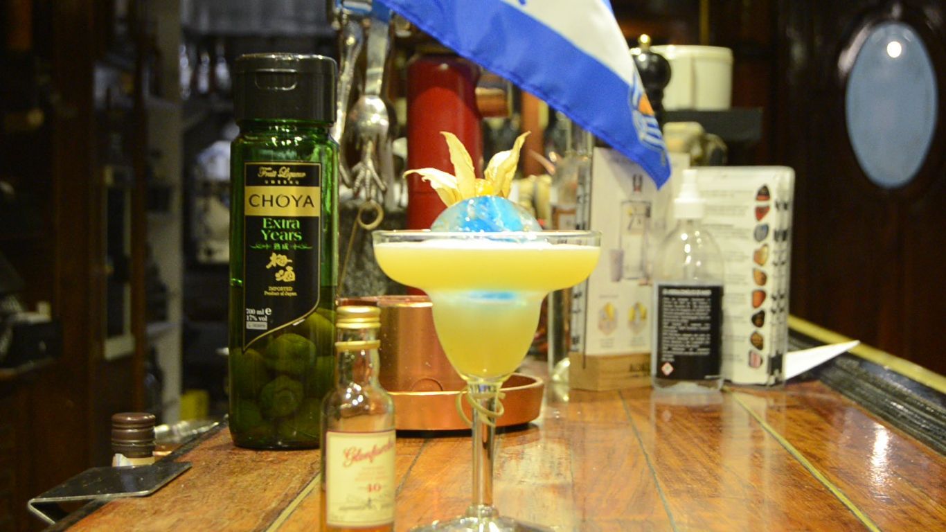Cocktail de la Real Sociedad para la final de Copa elaborado en el 'Museo del Whisky'.