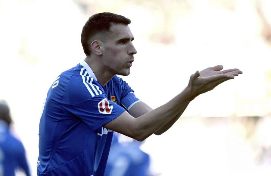  Dani Calvo celebra su gol al Burgos.