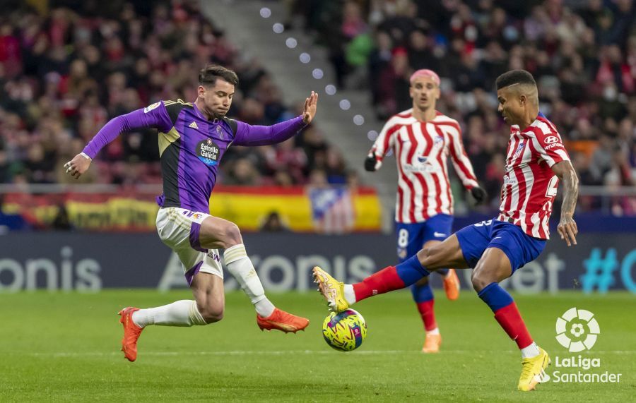  Luis Pérez, en el Atleti-Pucela.
