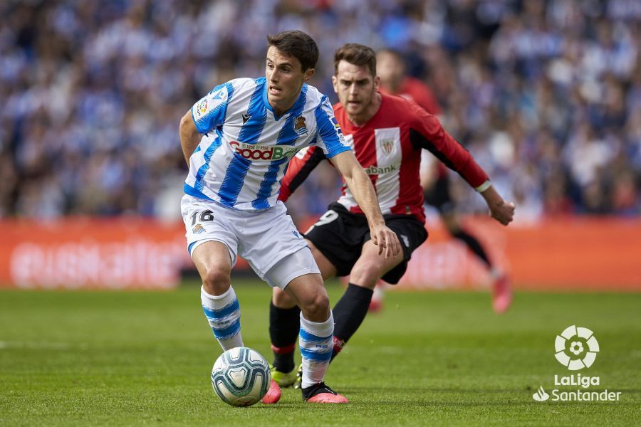 Guevara se zafa de la presión de Ibai.