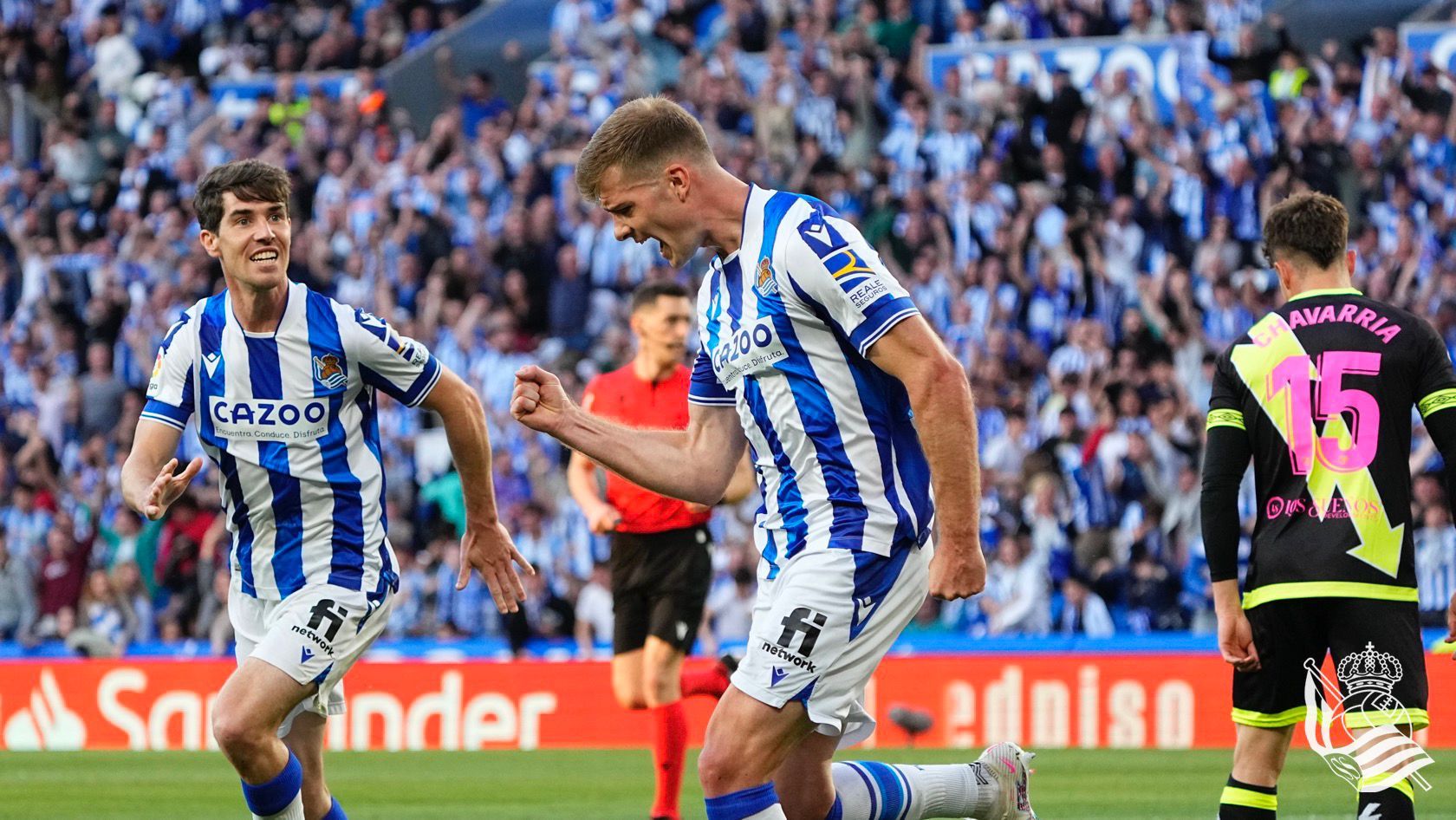  Sorloth celebra su gol ante el Rayo en Anoeta.