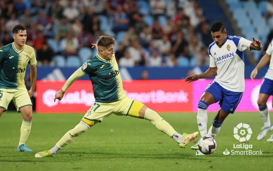  Gabi ante el Eibar en La Romareda.