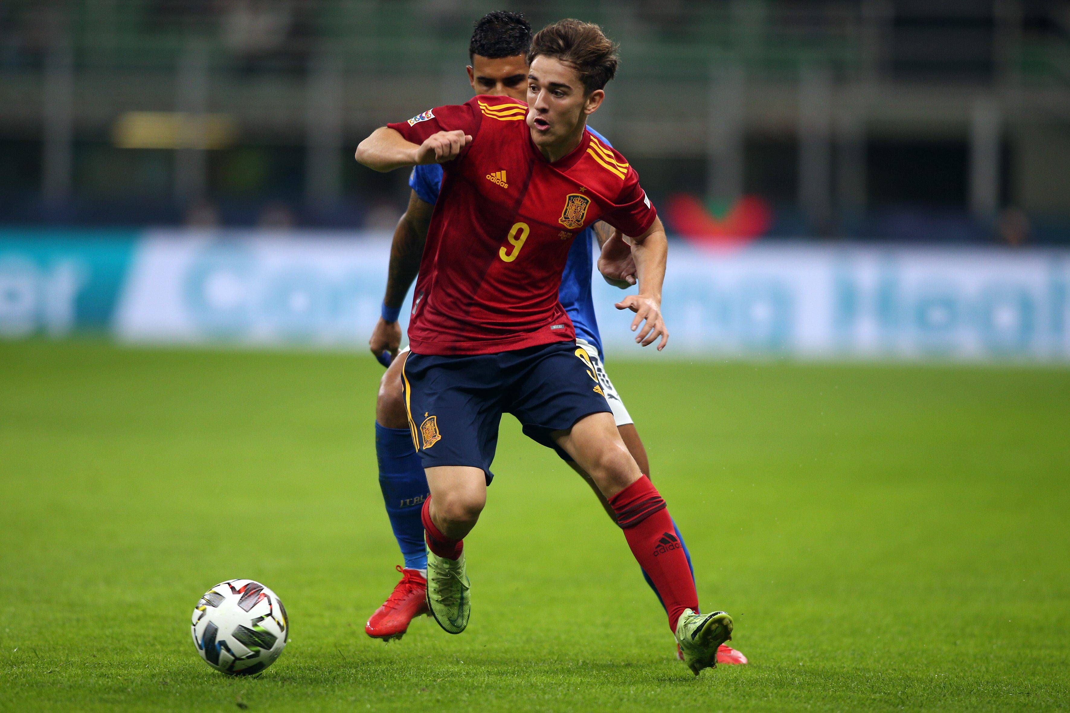 Gavi, durante su debut con la selección española ante Italia.