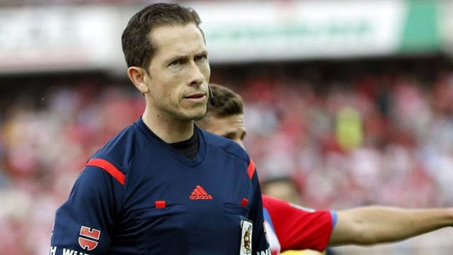 José Luis González González, árbitro leonés.