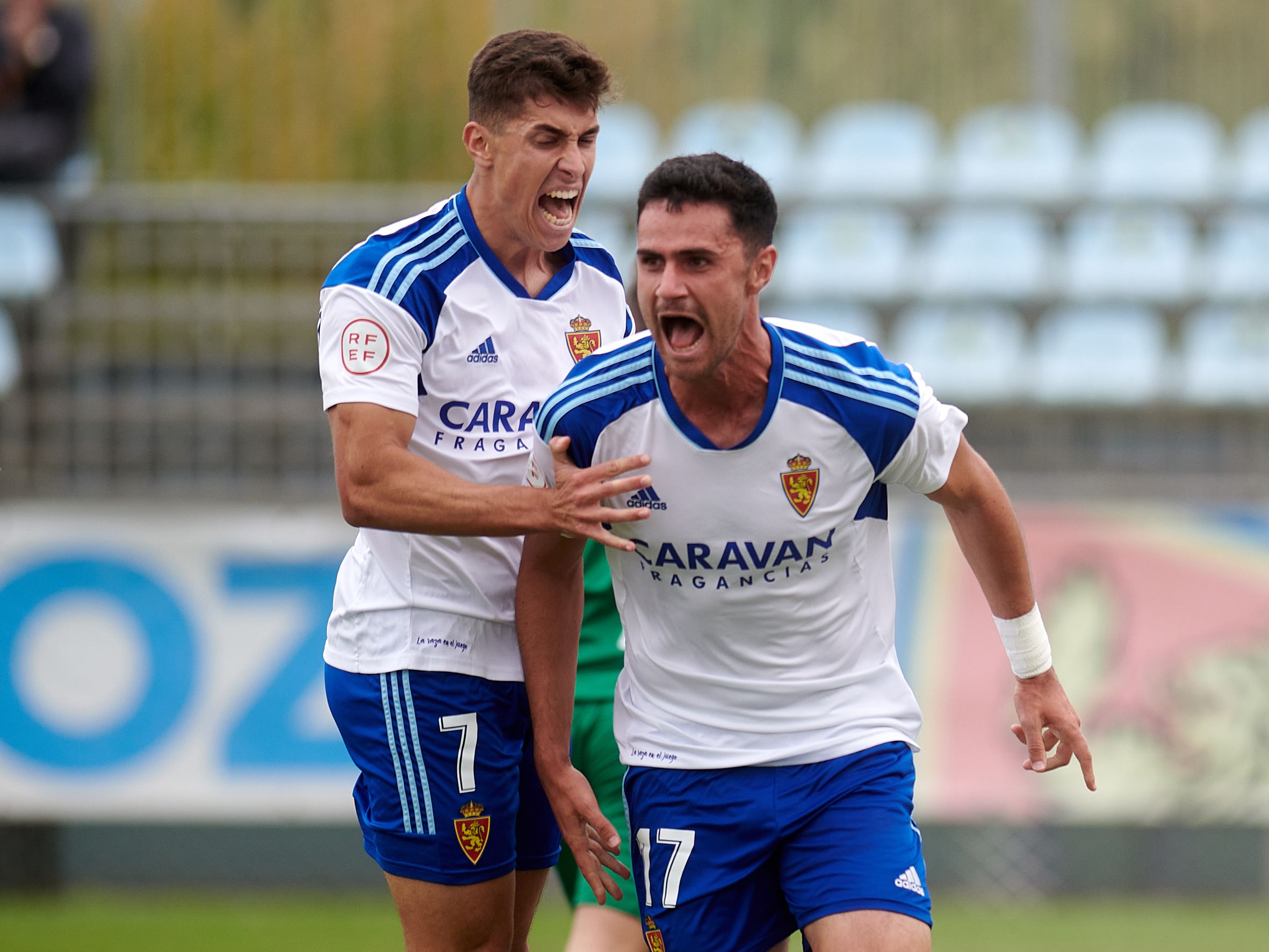  Guillem Naranjo celebra un gol con el Deportivo Aragón.