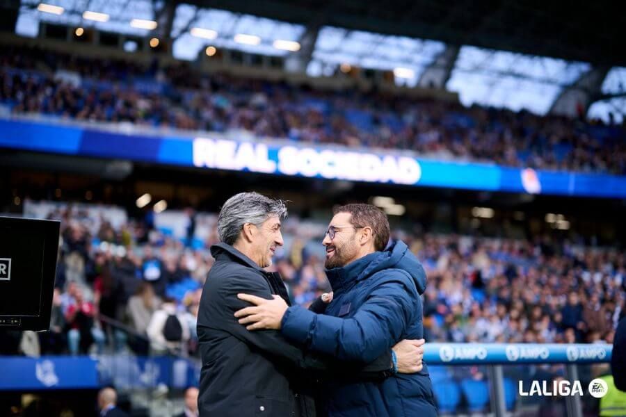  Imanol y Bordalás se saludan en la previa del Real Sociedad-Getafe.
