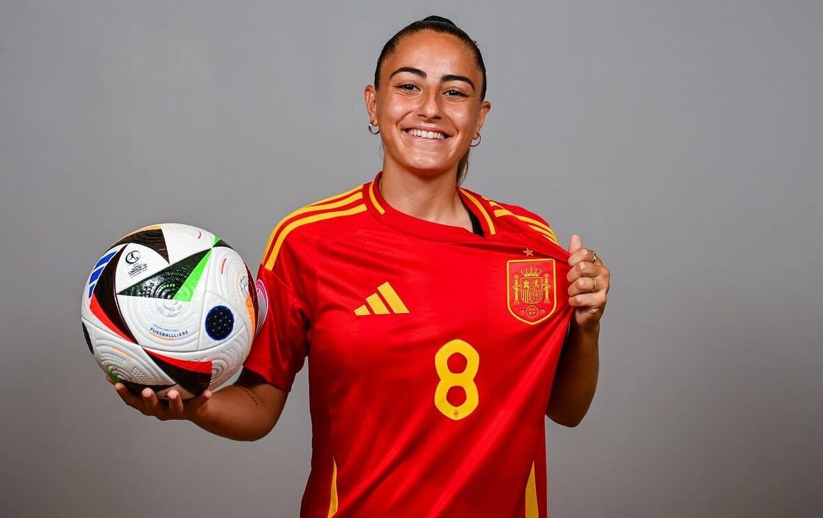  Ainhoa Alguacil, la '8' de la selección española Sub-17, joya de la factoría del VCF Femenino.