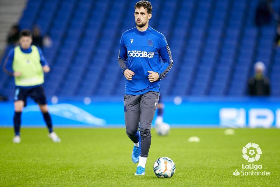 Januzaj, durante el calentamiento previo al Real Sociedad-Leganés.