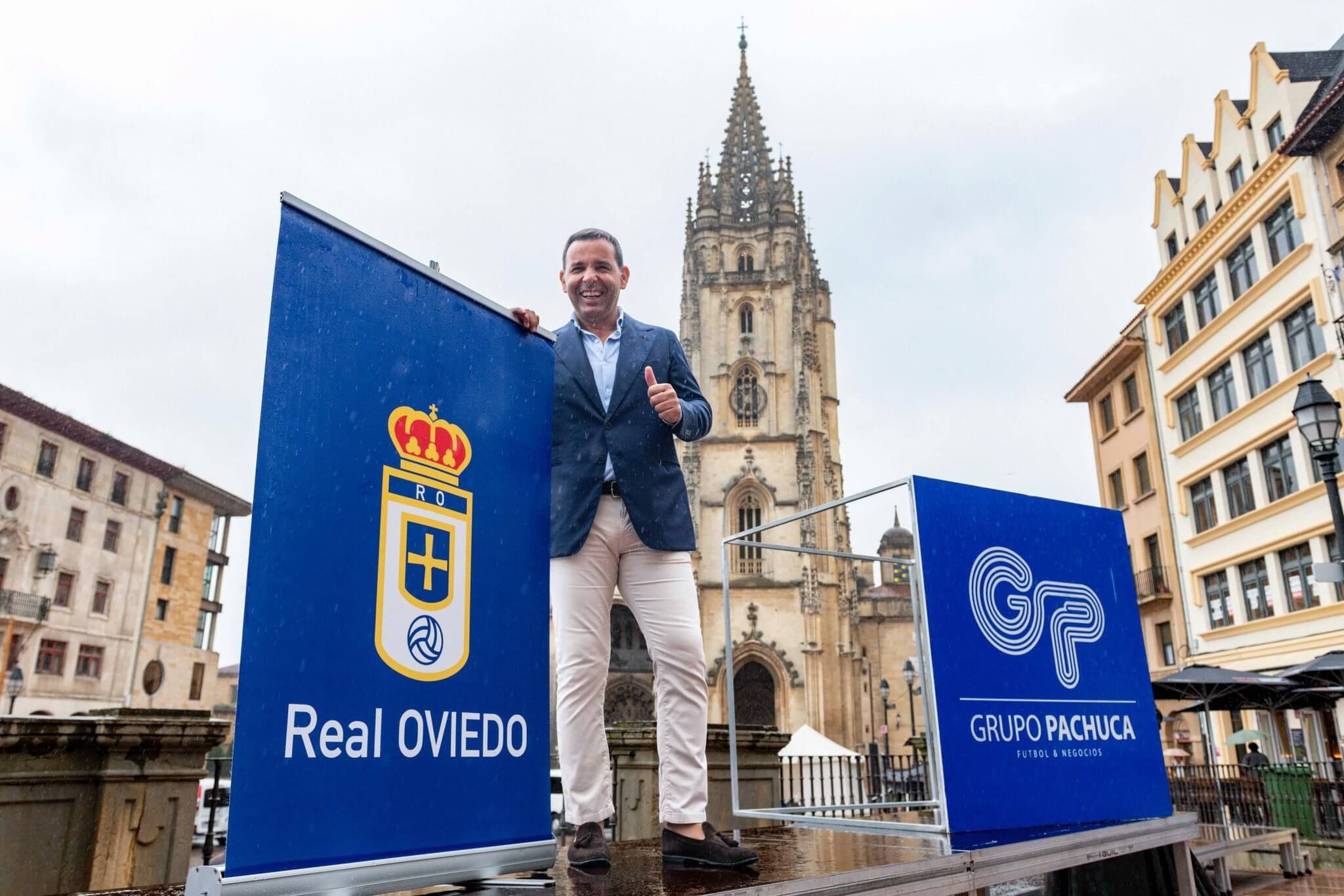 Javi Calleja en su presentación como entrenador del Real Oviedo.