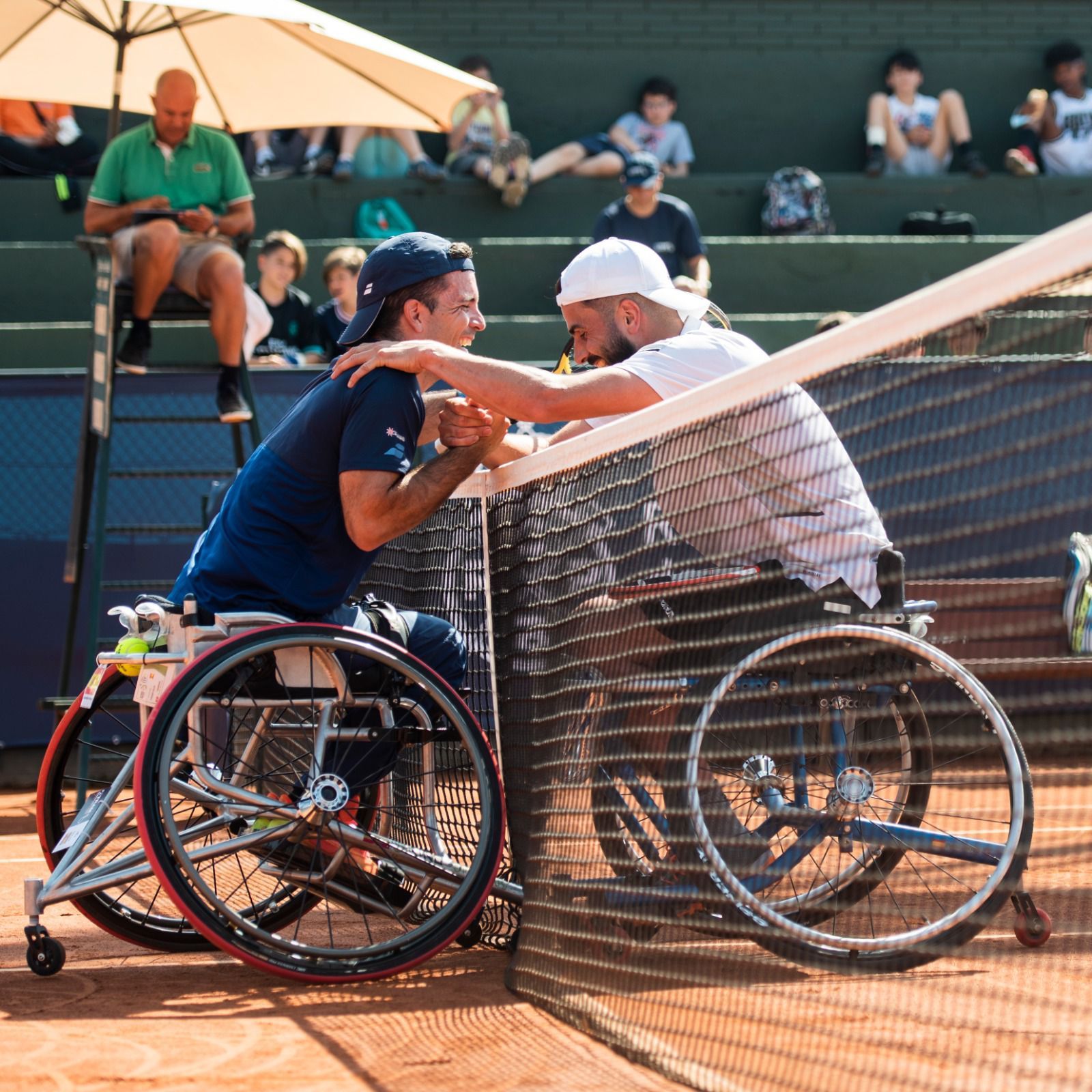 Kike Siscar y Pelayo Novo, en el partido del torneo internacional Tram de Barcelona