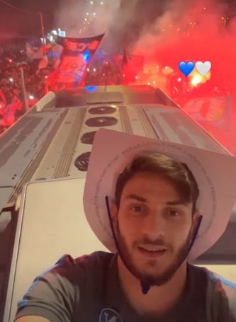 Kvaratskhelia en las celebraciones del Nápoles.