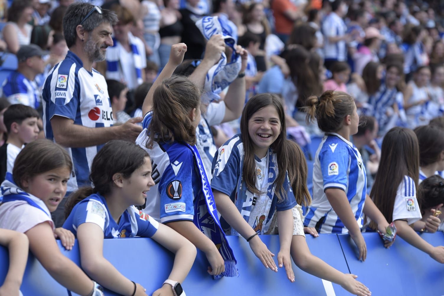  La afición de la Real Sociedad celebró el subcampeonato y la clasificación para Champions (Foto: