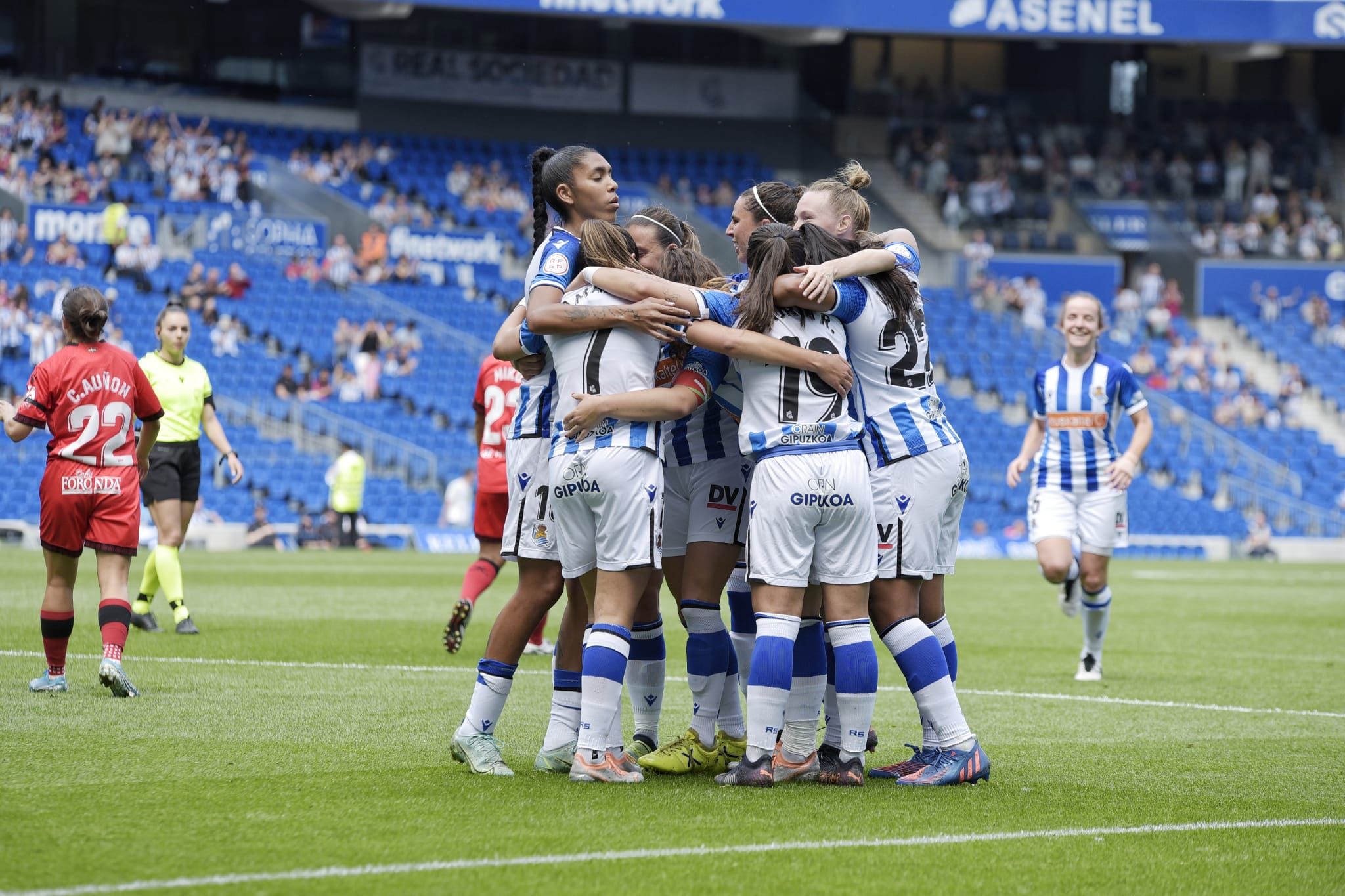  La Real Sociedad ganó 5-0 al Alavés.