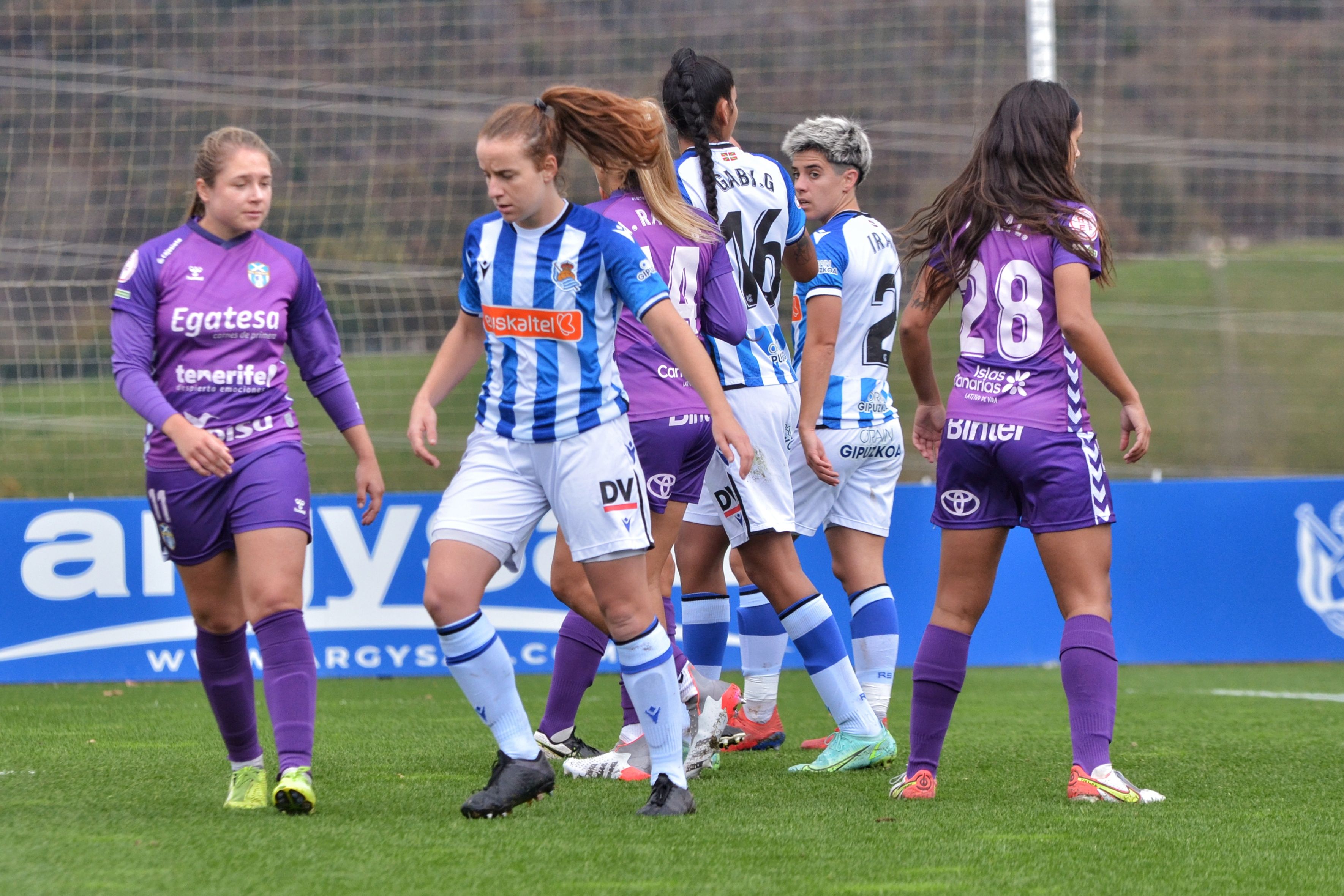  Lance del partido entre la Real Sociedad y el Granadilla Tenerife en Zubieta (Foto: Giovanni Batist