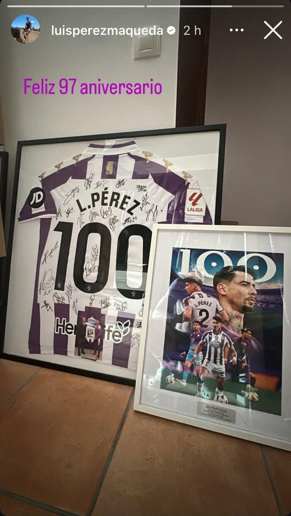  Luis Pérez felicita al Real Valladolid.