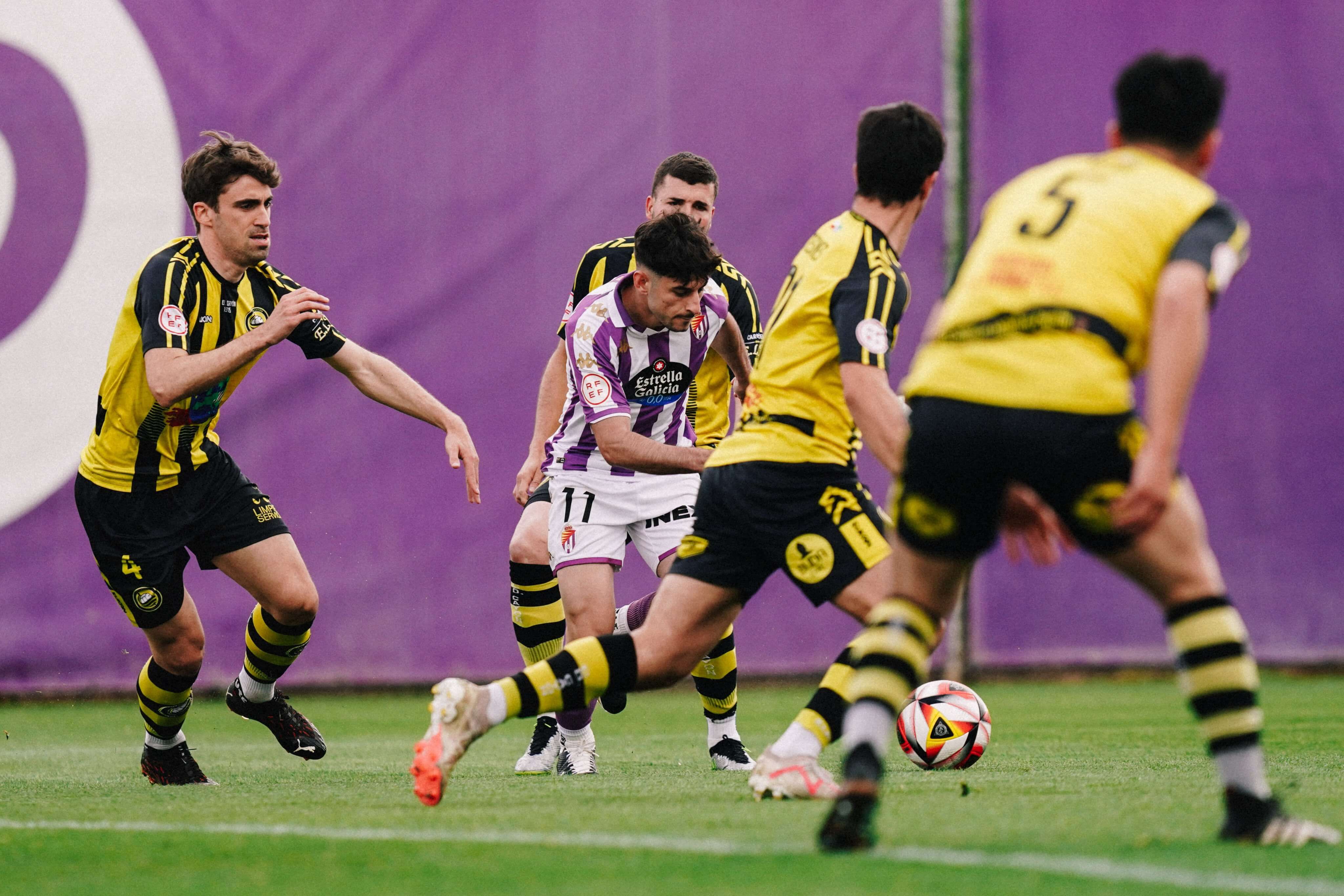  Manu Pozo, ante el Cayón.