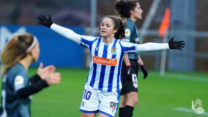  Nerea Eizagirre celebra el primero de los dos goles marcados al Rayo Vallecano (Foto: Real Sociedad
