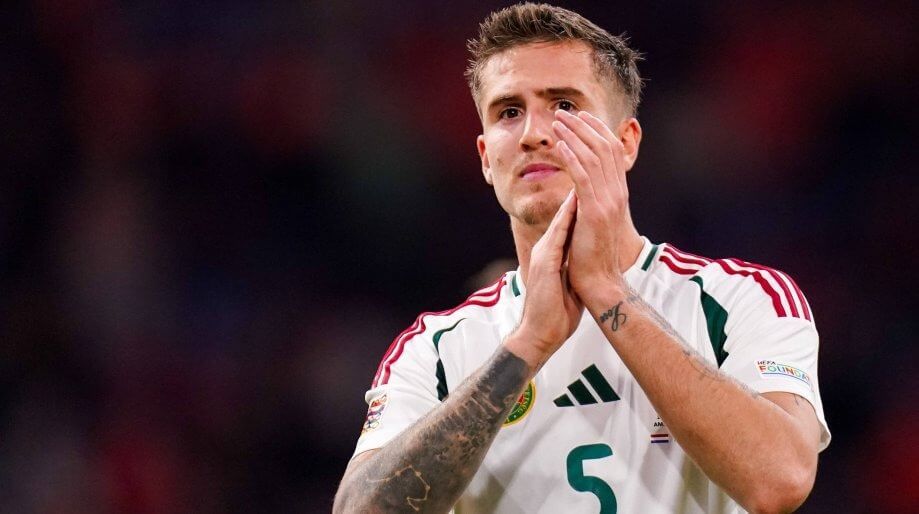  Nikitscher, en un partido con la selección absoluta de Hungría.