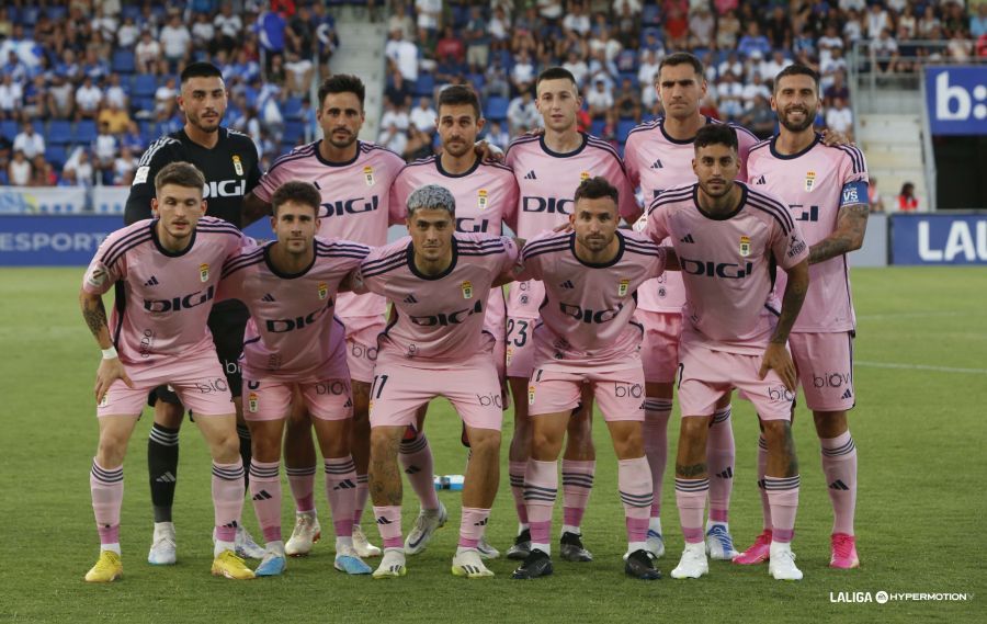  Once del Real Oviedo ante el Tenerife.