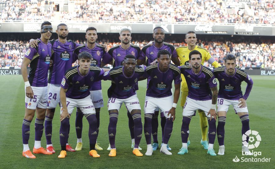  Once titular del Real Valladolid en Mestalla.