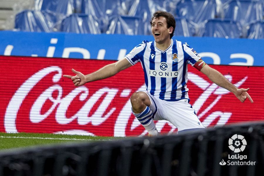  Mikel Oyarzabal está citado con la Absoluta.