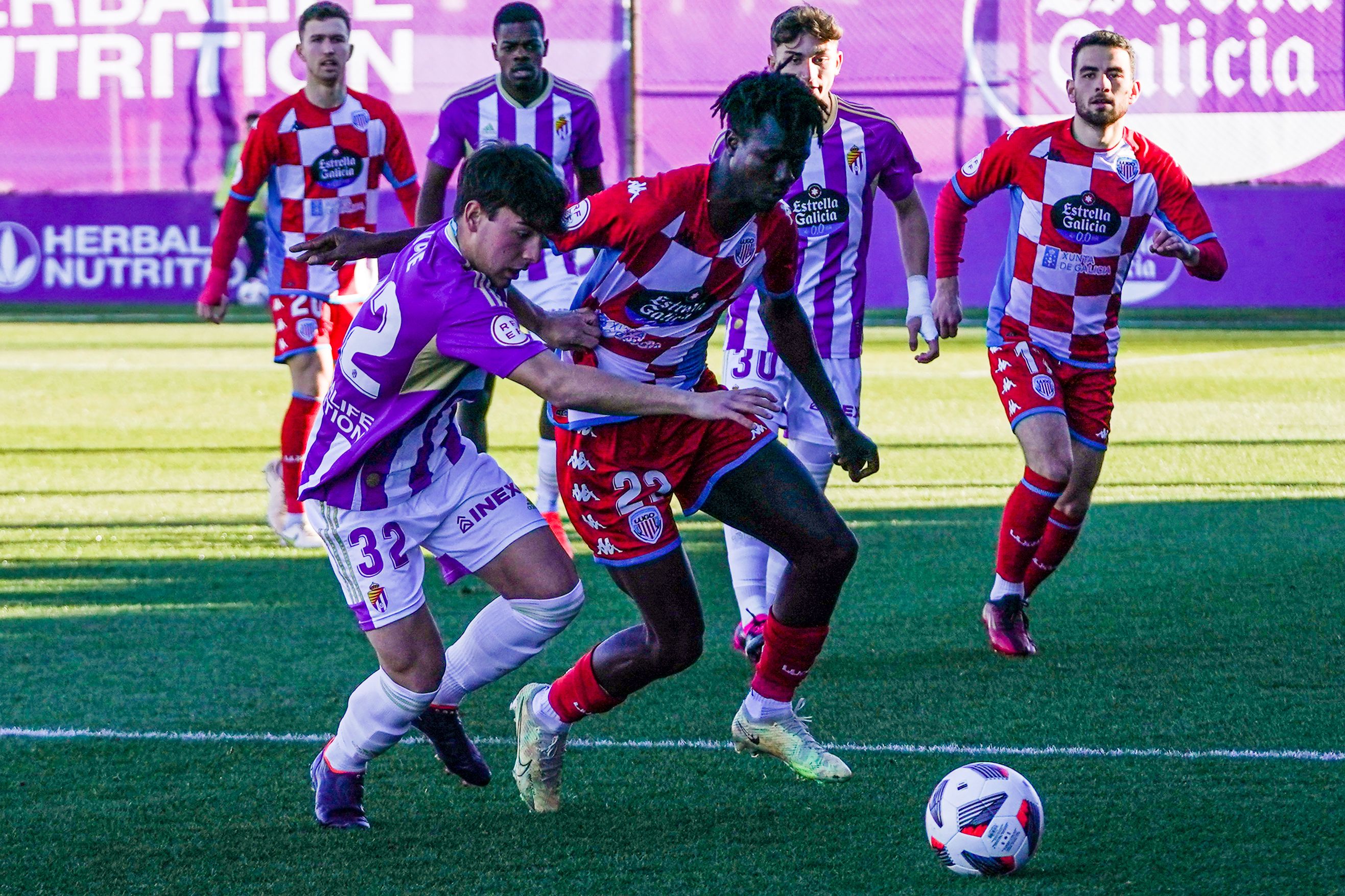  Koke pugna con Idrissa.