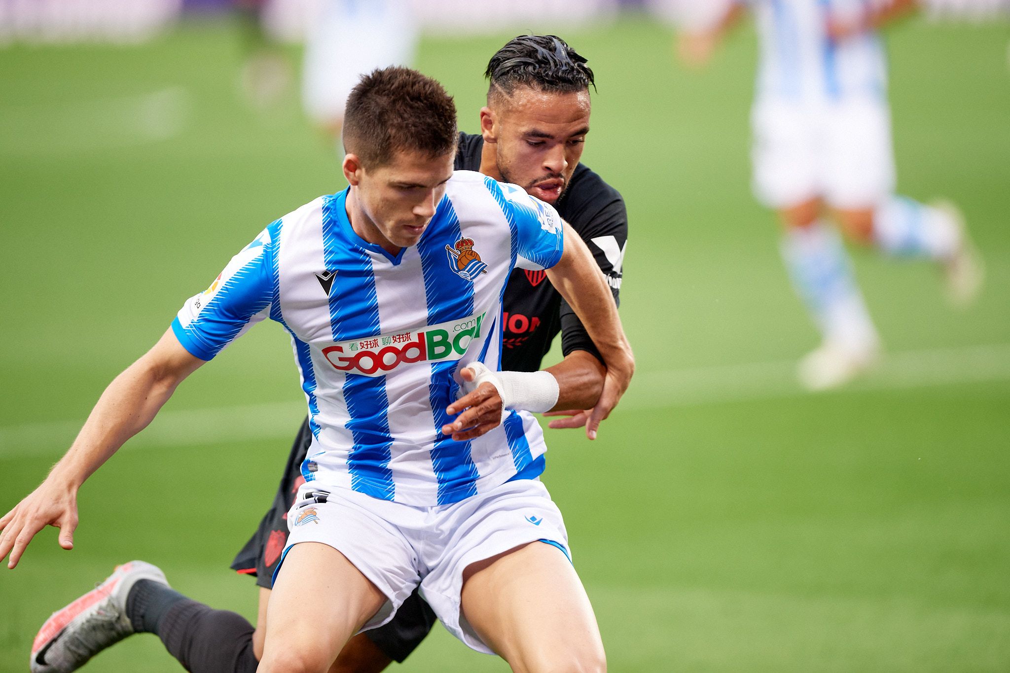  Igor Zubeldia y En Nesiry, durante el Real Sociedad-Sevilla.