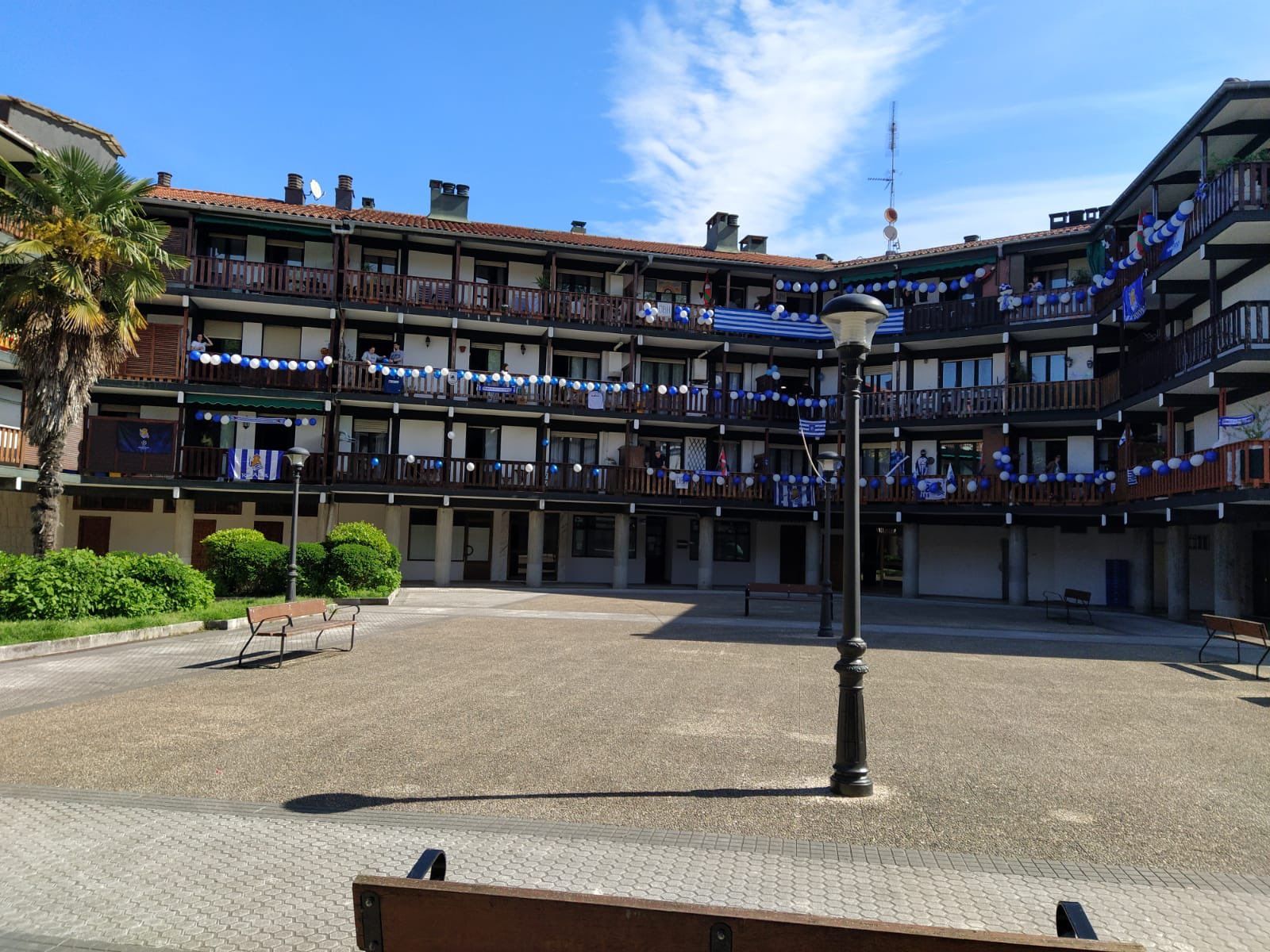  Gipuzkoa se quiere teñir de txuri urdin para la final de Copa.