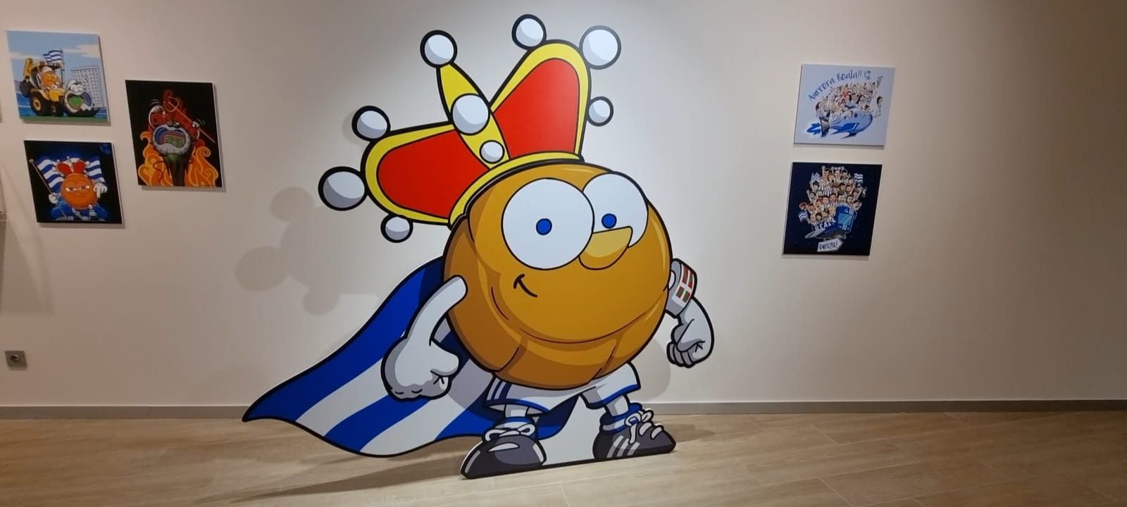  Txurdin, la mascota de la Real Sociedad creada por Mikel Soro.