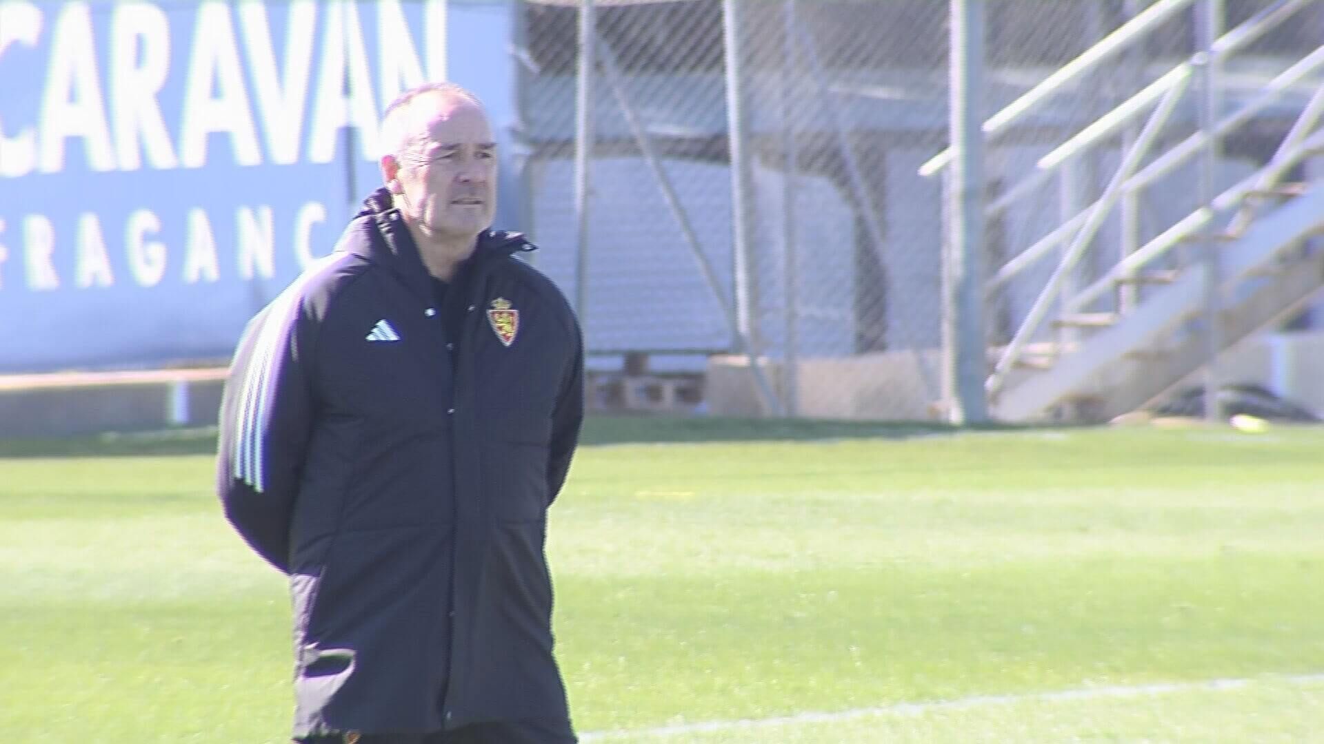  Víctor Fernández, durante el entrenamiento del Zaragoza