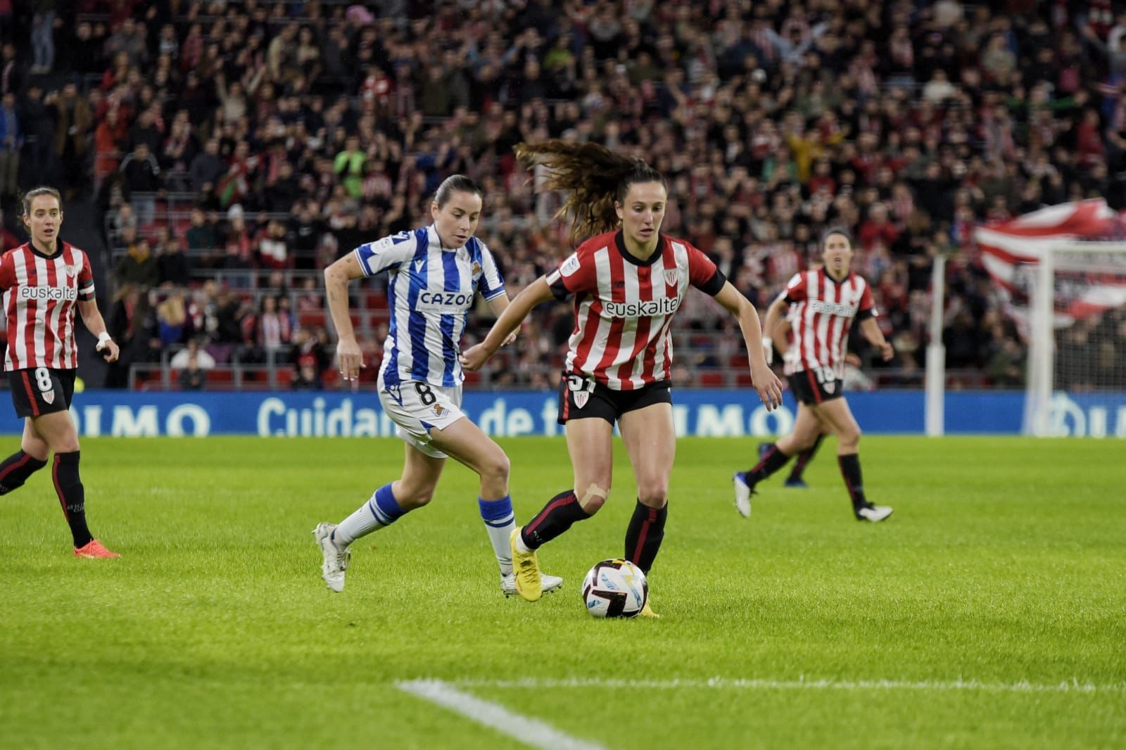Derbi vasco femenino en San Mamés.