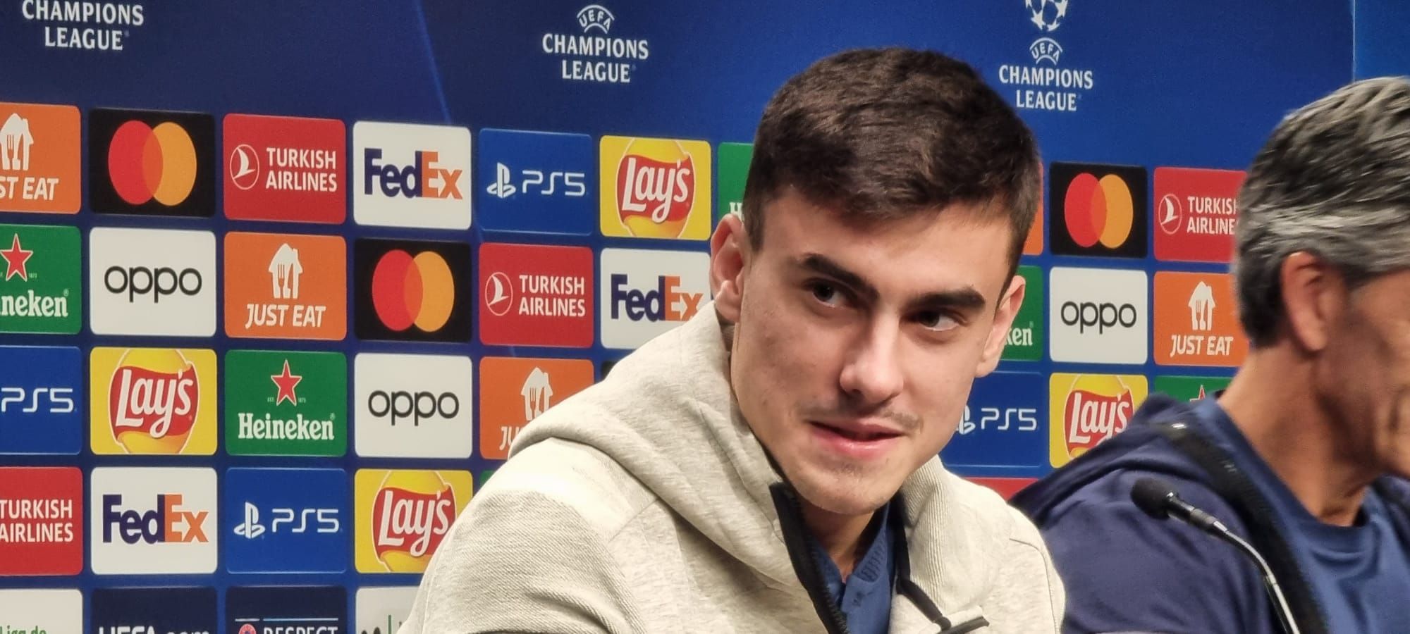  Ander Barrenetxea en rueda de prensa..