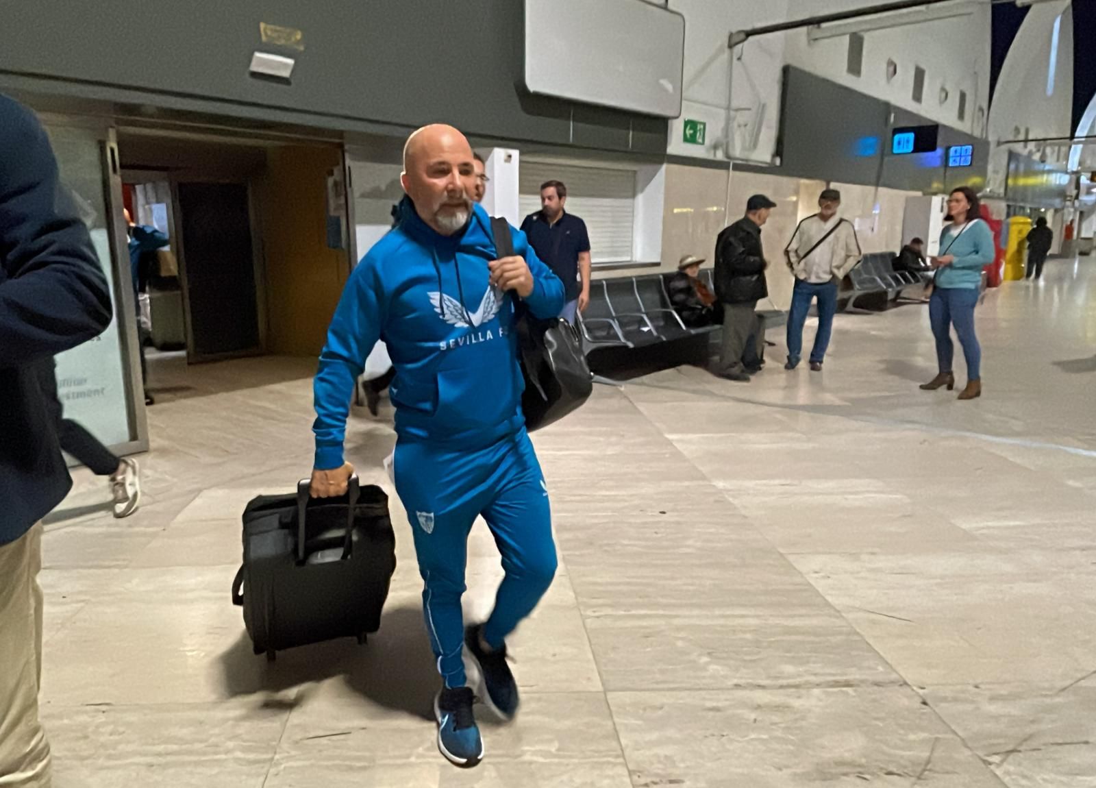  Sampaoli, antes de viajar a Manchester.