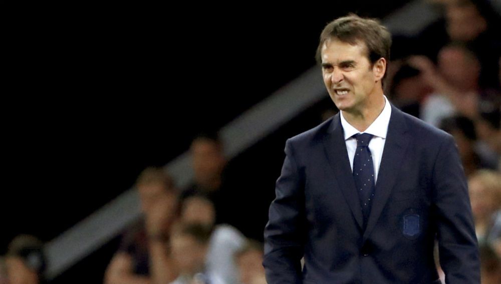 Lopetegui, con la selección, en el Krasnodar Stadium.