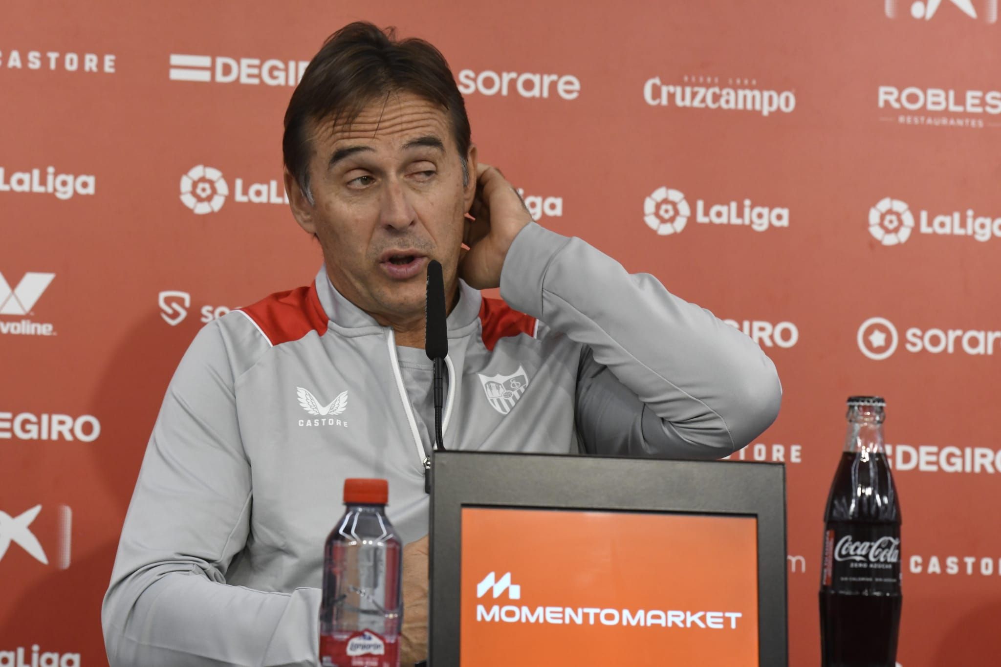 Lopetegui, en la rueda de prensa de este viernes.