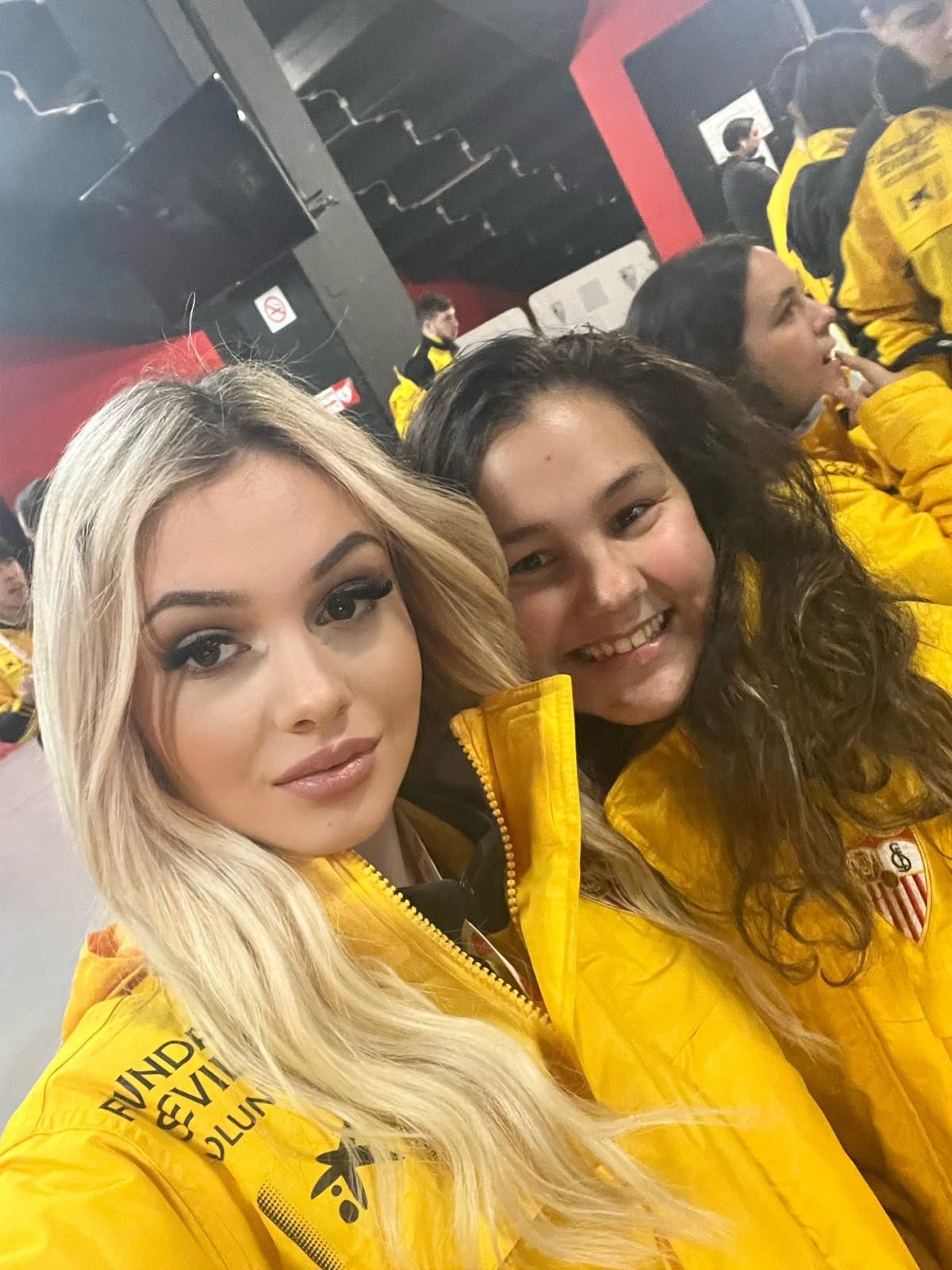  Andrea Boza, Miss Grand Sevilla y voluntaria del Sevilla FC.