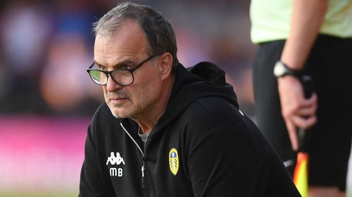  Bielsa durante un encuentro con el Leeds.