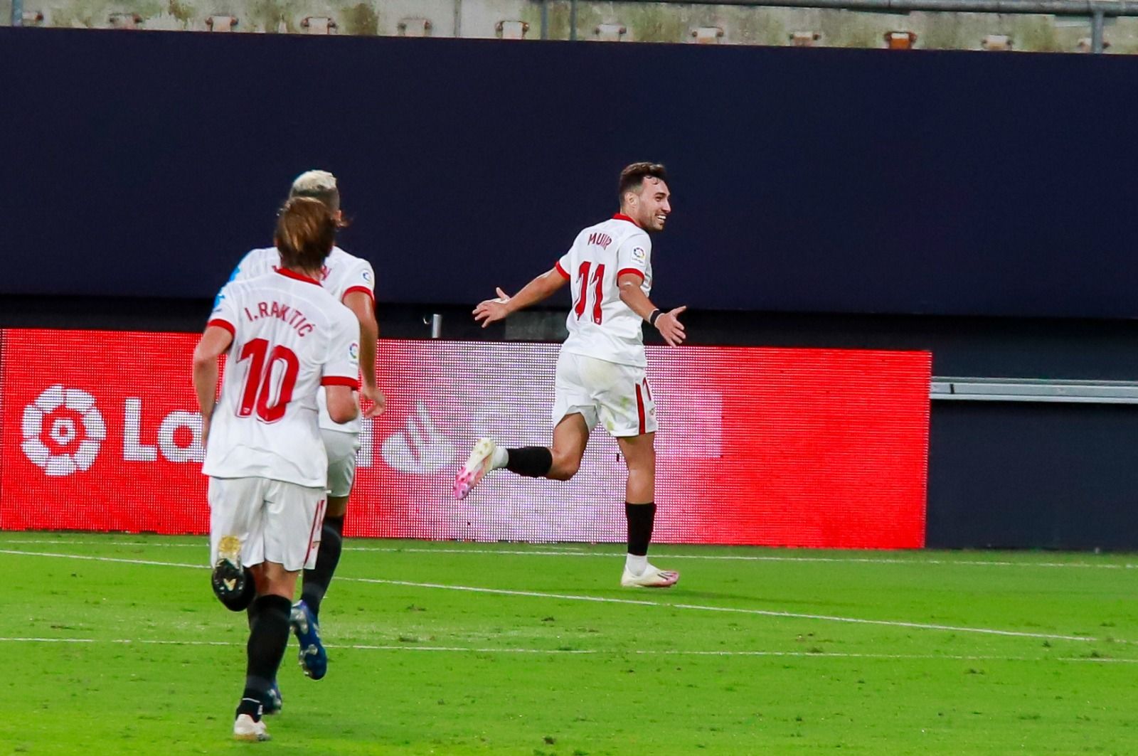  Munir celebra el gol de la victoria del partido ante el Cádiz.